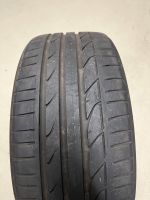 2 Bridgestone 235/40/19 96W Sommerreifen Räder Reifen Sommer Stuttgart - Zuffenhausen Vorschau