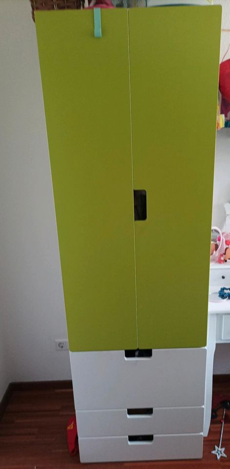 Ikea Kleiderschrank ❤️ in Freiberg am Neckar