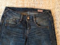 Herrlicher Jeans blau 27/32 Nordrhein-Westfalen - Herford Vorschau