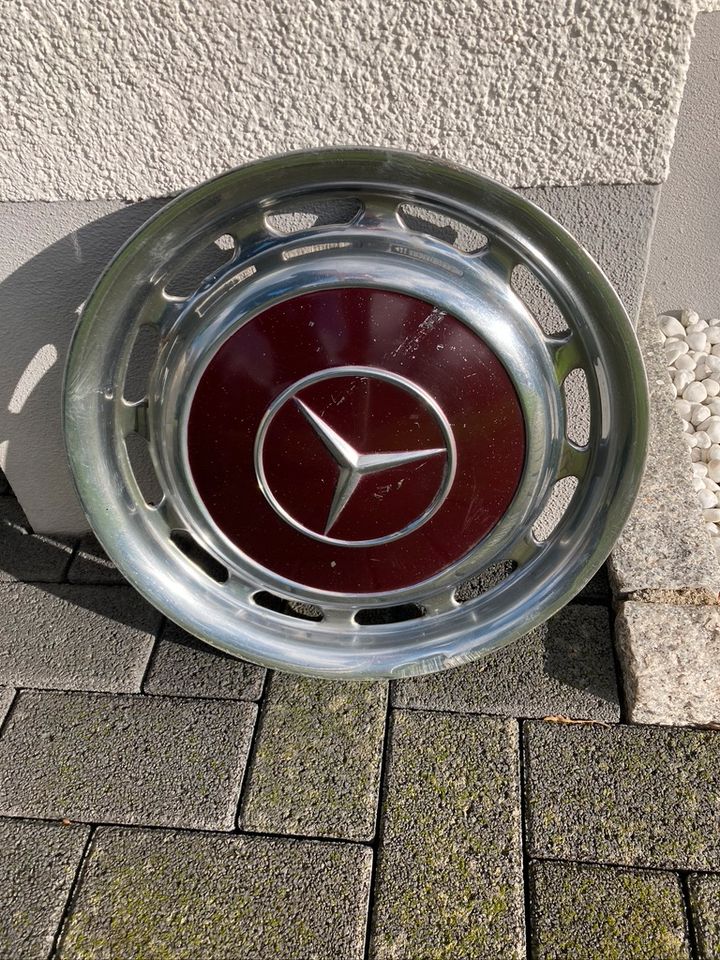 Radkappe 14" Mercedes Benz W114 W115 W123 W 114 115 123 braun in Paderborn