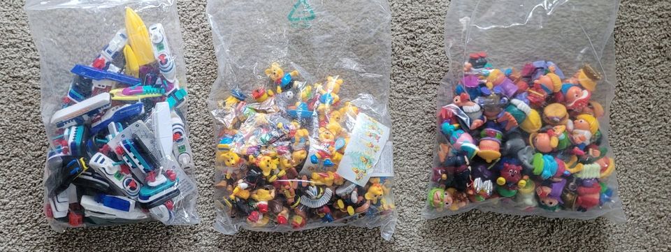 Üei Haribo Figuren Spielzeug Puzzle Beipackzettel in Riesa