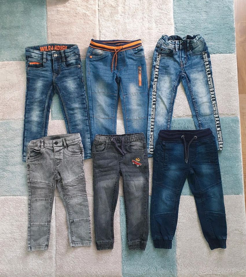 ♥️Coole♥️ Jeans Jeanshosen Jungen Hosen, gr. 98 in Brandenburg -  Senftenberg | Babykleidung Größe 98 kaufen | eBay Kleinanzeigen ist jetzt  Kleinanzeigen
