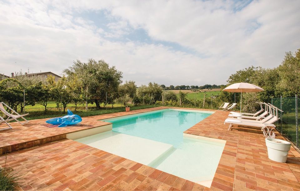 Ferienhaus mit Pool in Petriolo (Italien) für 11 Personen + 1 H. in München