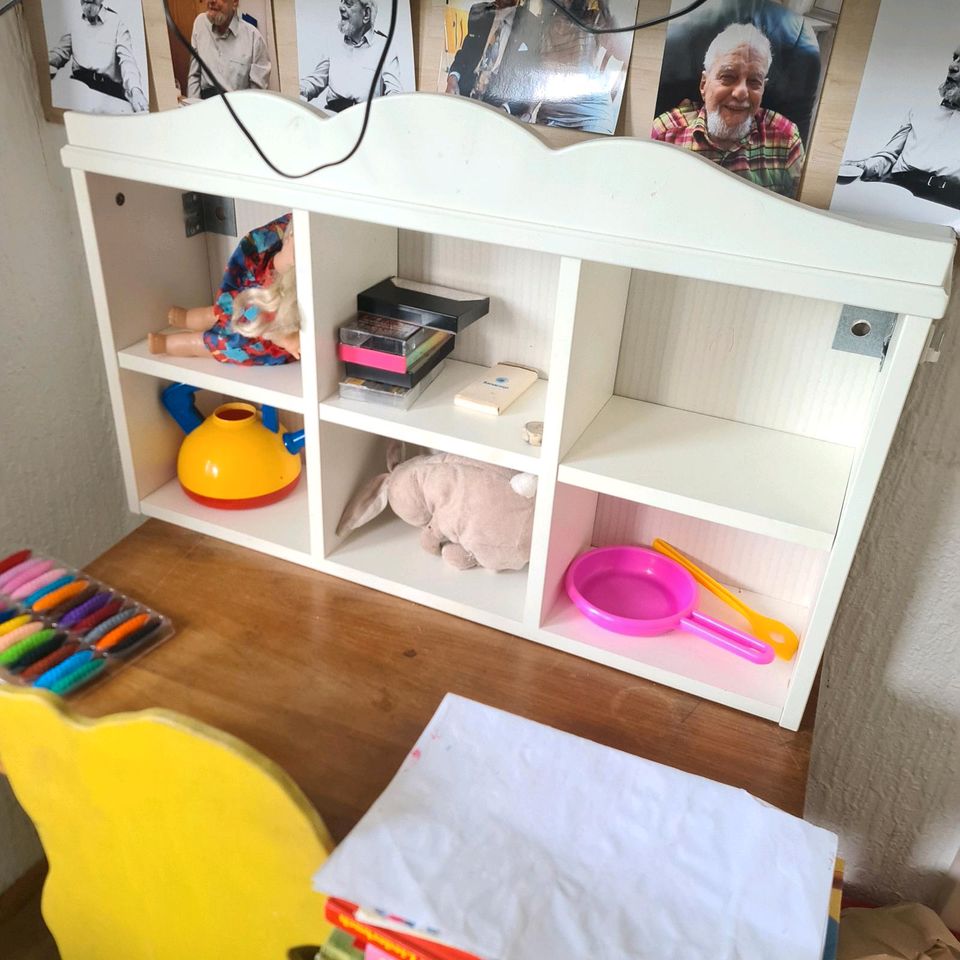 Tischaufsatz, Regal Kinderzimmer IKEA in Saarbrücken