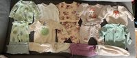 Baby Bekleidungspaket Gr. 50/56/62 Nordrhein-Westfalen - Solingen Vorschau