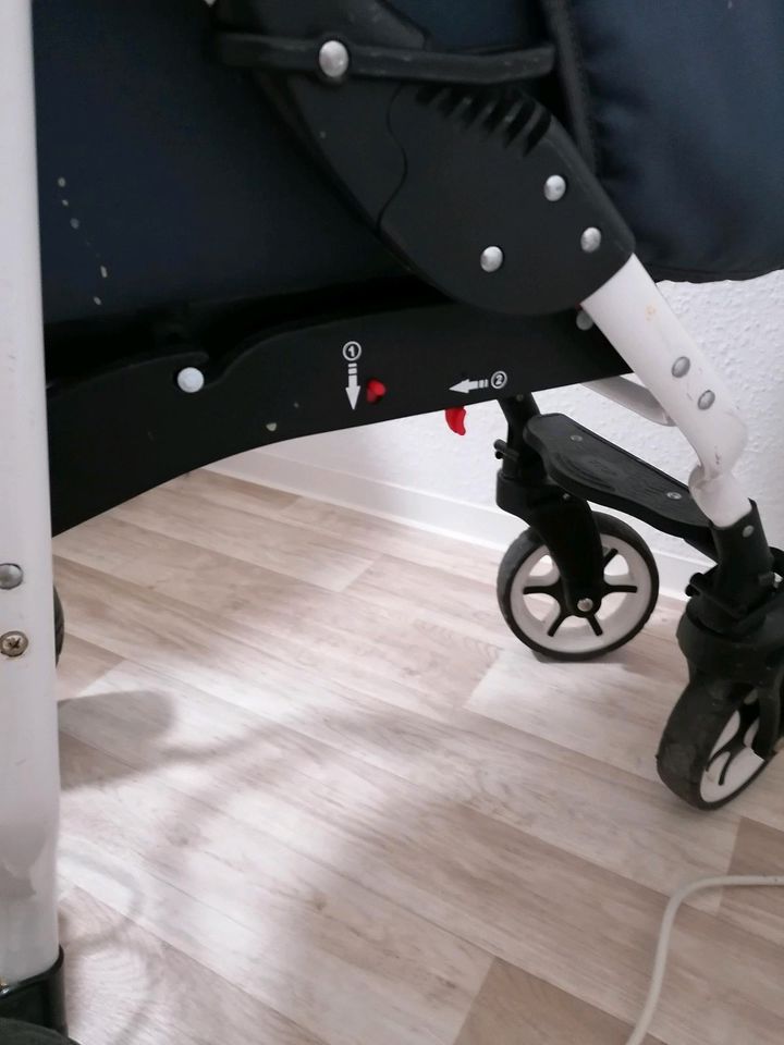 Kinderwagen 3 in 1, gebraucht in Riesa