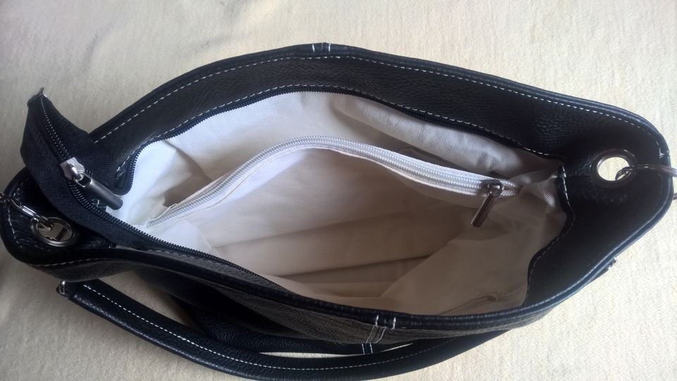 NEU ! Leder-Handtasche schwarz in Eppertshausen