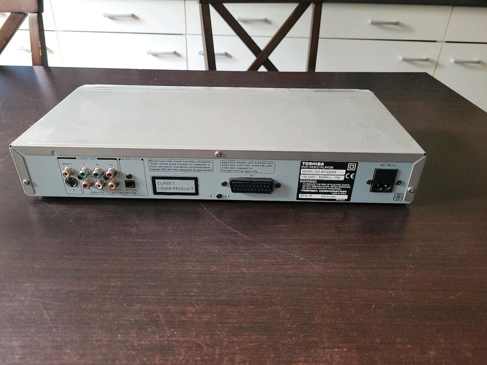 Toshiba DVD VIDEO PLAYER SD-220E in Herzogenrath