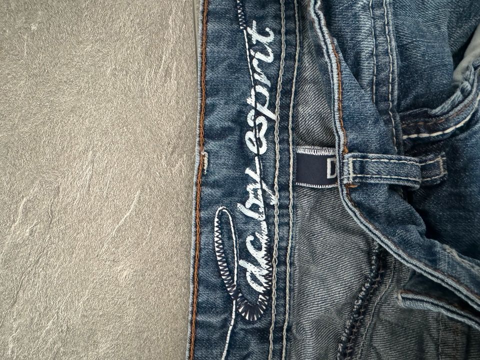EDC by Esprit Jeans Shorts 29 in Korschenbroich