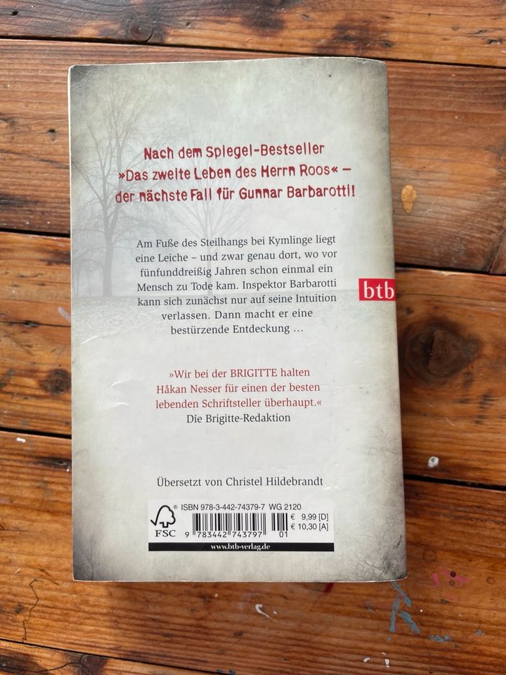 Buch Hakan Nesser Die Einsamen in Dresden