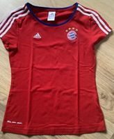 FC Bayern Shirt, Schal ungetragen und Hausschuhe 39 ungetragen Bayern - Straubing Vorschau