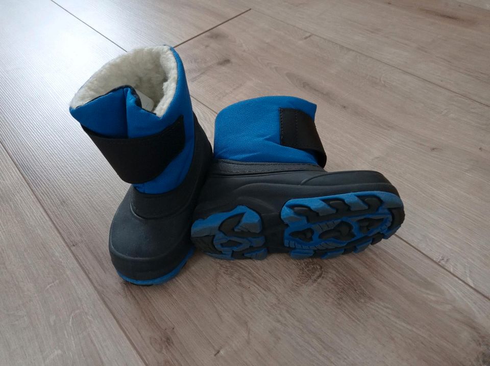 Winterstiefel gefüttert in Olpe