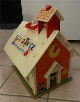 Fisher Price School Schule Retro mit viel Zubehör Nordrhein-Westfalen - Mülheim (Ruhr) Vorschau