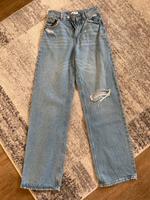 H&M Mom Jeans 34 Weites Bein ripped neuwertig Niedersachsen - Lathen Vorschau