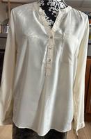Damen Bluse Hemd 42/44 Kr. Altötting - Burghausen Vorschau