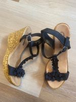Schuhe Sandalen mit Keilabsatz in Größe 38 Nordrhein-Westfalen - Lemgo Vorschau