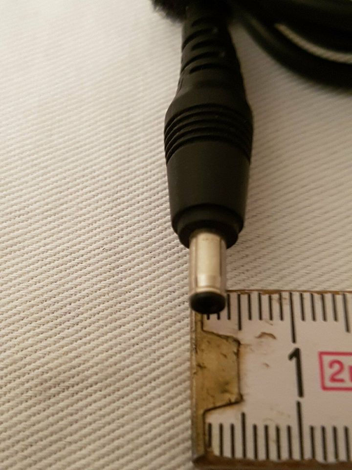 NOKIA - Reise Ladegerät - ACP 12E - Rundstecker 3 mm - gebraucht in Hanau