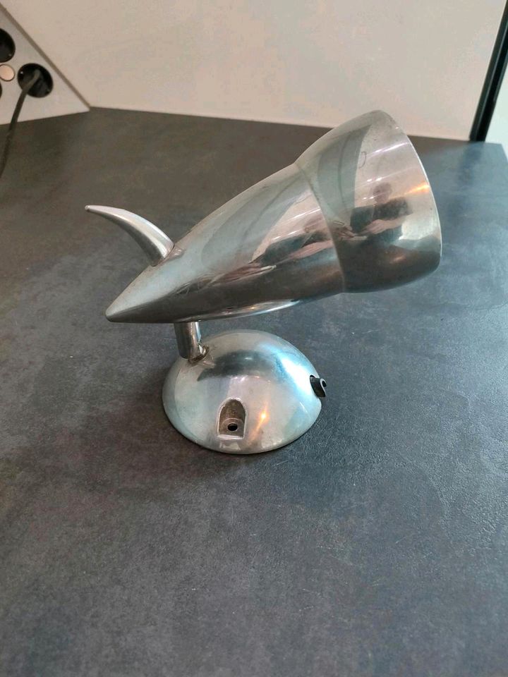 Designer Aluminium Ikea Wandlampe – Raketen Lampe/ Haifisch Lampe in Berlin