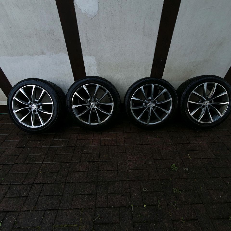 AUTEC ALUFELGEN 18" mit Bridgestone 245 45 18 Winterreifen in Büren