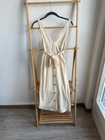 Bershka Kleid Eierschalen weiß / Off White / Creme Baden-Württemberg - Radolfzell am Bodensee Vorschau