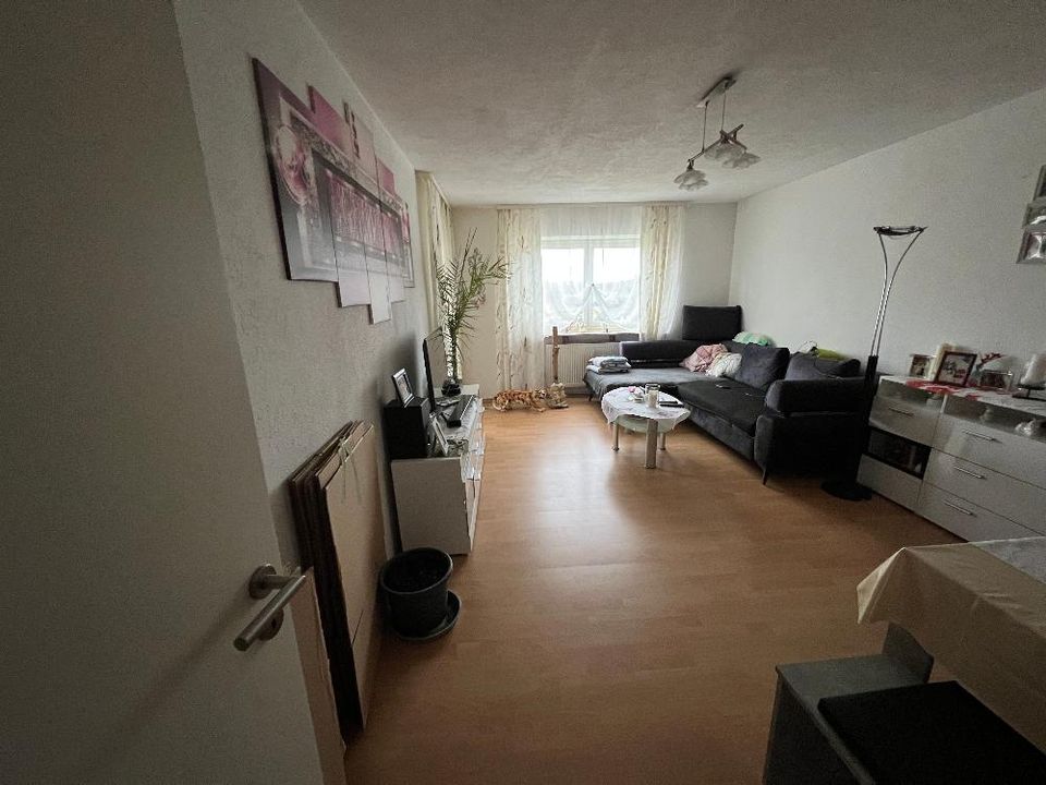 Renoviere 2ZKB mit Balkon Wohnung in Dudweiler Waldrandlage in Saarbrücken