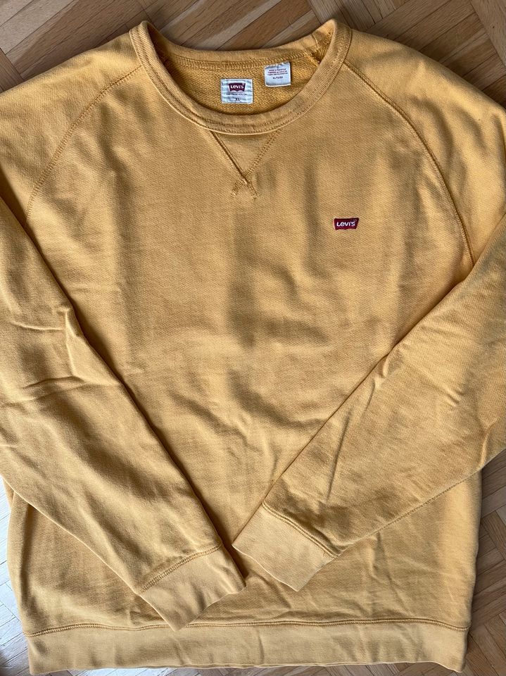 Levi’s Herren Sweatshirt/Pullover Gr.XL gelb in Grafschaft