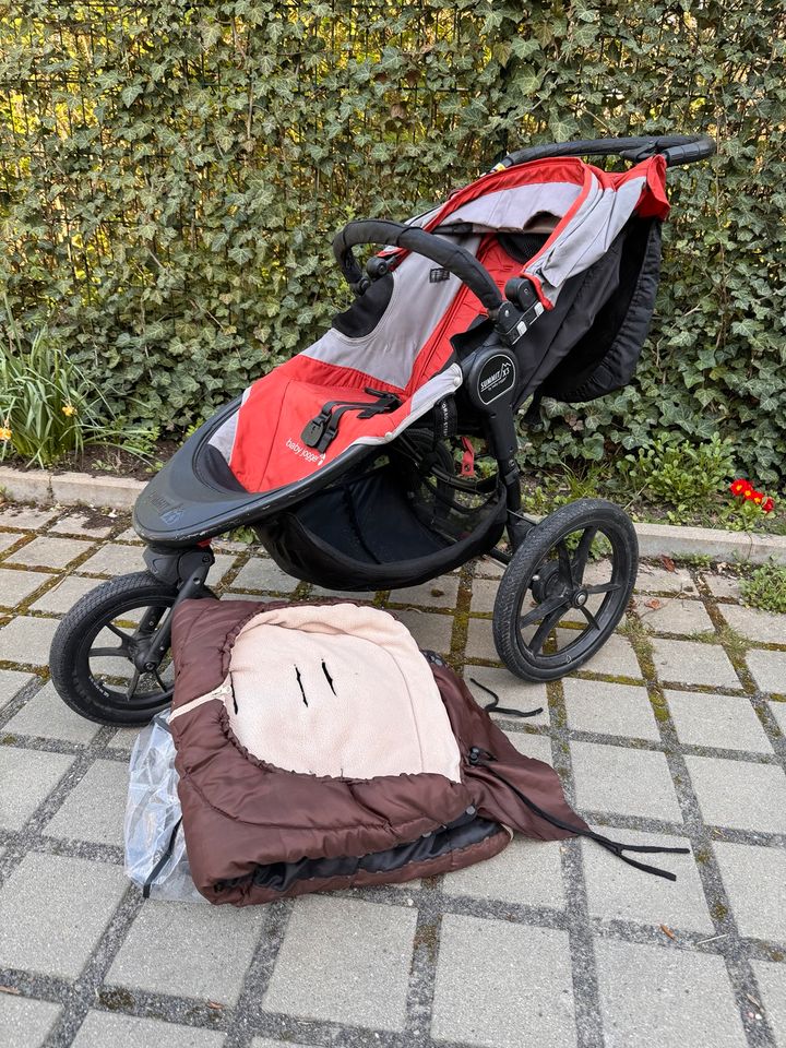 Summit X3 Jogging Kinderwagen in Leipzig