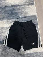 Adidas Shorts München - Schwanthalerhöhe Vorschau