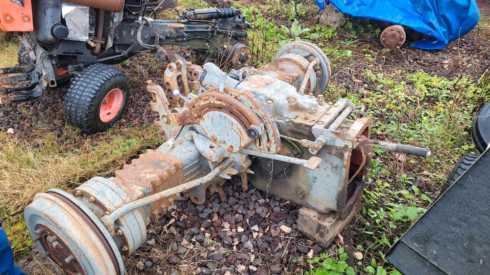 Eicher Differential Achsen Bremsen Hydraulik Steuergerät in Gondershausen