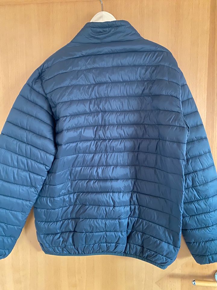 Herren Light Steppjacke Gr.L neuwertig in Rot am See