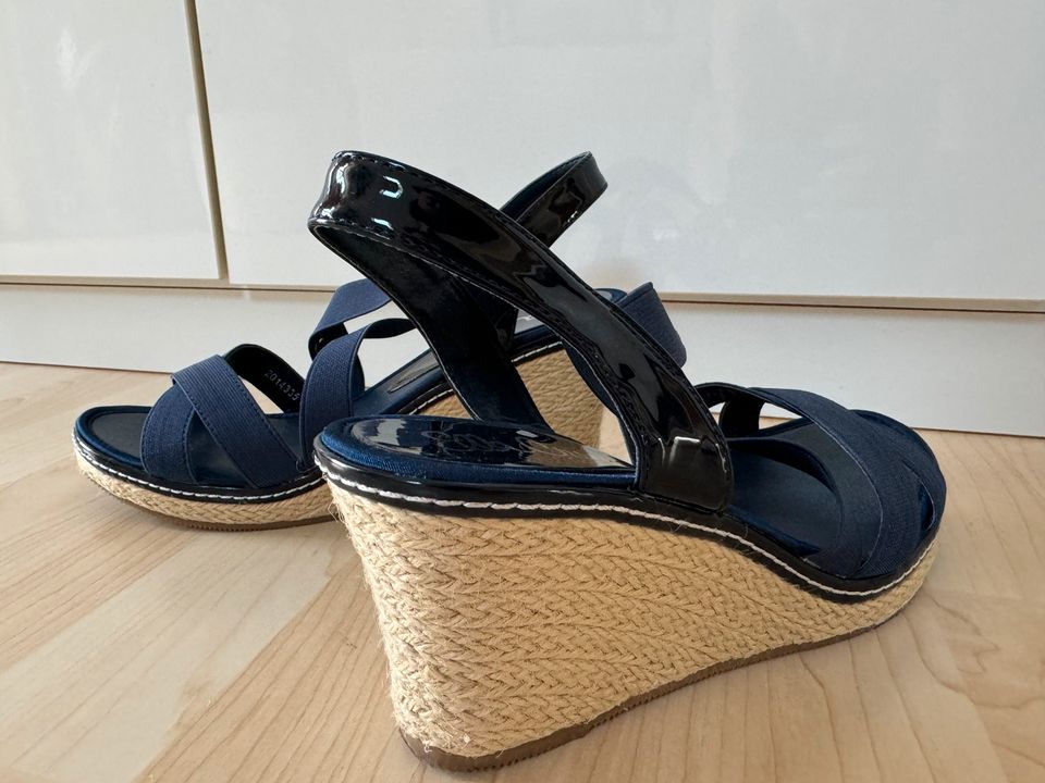 *NEUWERTIG* Ella Cruz, Wedges in Blau, Größe 39 in Pocking