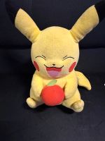 Pikachu - Roter Apfel - Tomy - Plüsch - Pokemon Berlin - Zehlendorf Vorschau