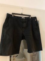 Tommy Hilfinger Jeans Shorts - Gr. 36 Schwarz Berlin - Hohenschönhausen Vorschau