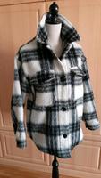 Bershka Worker-Style Jacke * Fleece-Jacke Baden-Württemberg - Heubach Vorschau