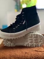 Superga Alpin Dunkelblau Schuhe Größe 39 Stuttgart - Stuttgart-Ost Vorschau