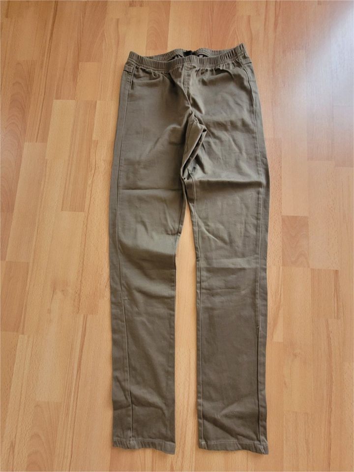 Vero Moda Hose Jegging braun Gr. S/M, Topzustand in Hannover