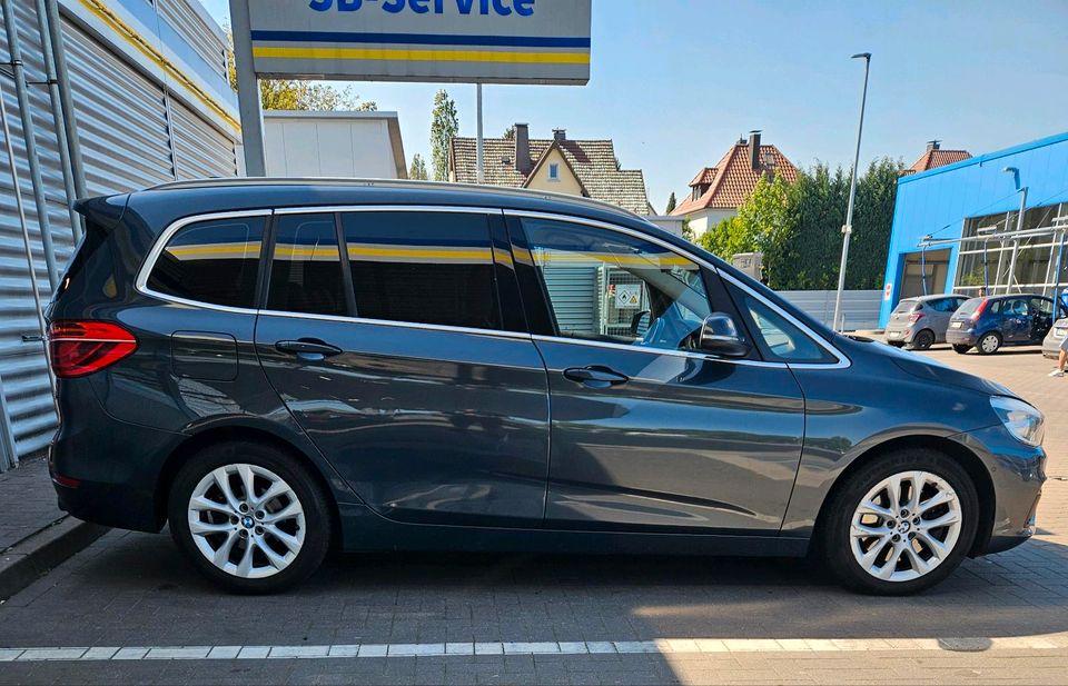 Bmw active tourer 200i in Minden