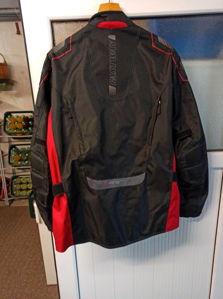 Herren Motorrad Jacke Textil GR.56 in Baiersdorf