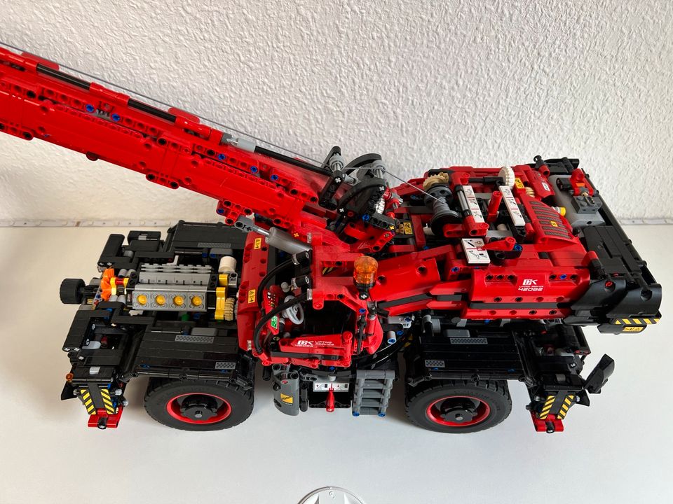 Lego Technic 42082 Geländegängiger Kranwagen, Top Zustand in Altdorf