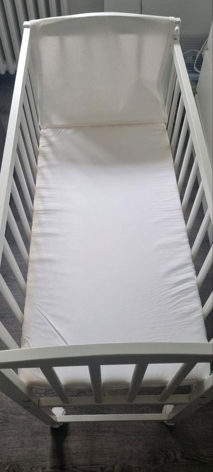 Beistellbett Baby Bett SET 90x40 weiß mit Matratze + Schoner in Duisburg