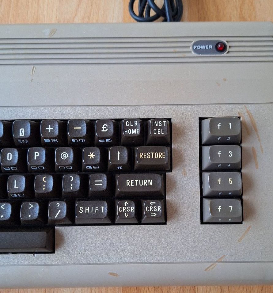 Commodore C64 Datasette Joystick Spiele in Schwerin