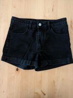 Jeansshort der Gr. 34 von H&M Nordrhein-Westfalen - Frechen Vorschau