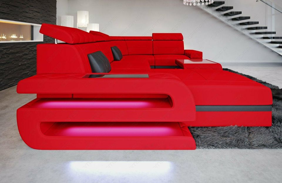 Polster Wohnlandschaft Bologna U Form LED USB Designer Ecksofa in Berlin