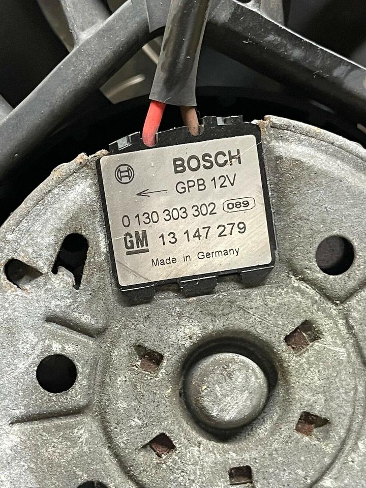 Opel Zafira B 1.9 CDTI Elektromotor Lüftermotor 13147279 in Gelsenkirchen