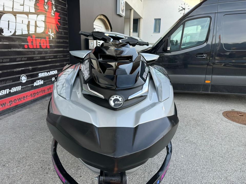 Seadoo GTX 300 limidet 2021  Jetski Waterbike Top Zustand in Rosenheim