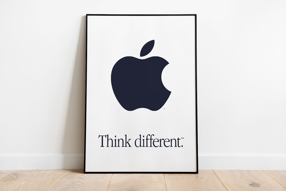 Apple Computers "Think different." Logo Poster 1980s DIN A4-A0 in Bonn