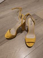 Justfab Schuhe mit Plateau hoch gelb mit Schnürung Bremen - Schwachhausen Vorschau