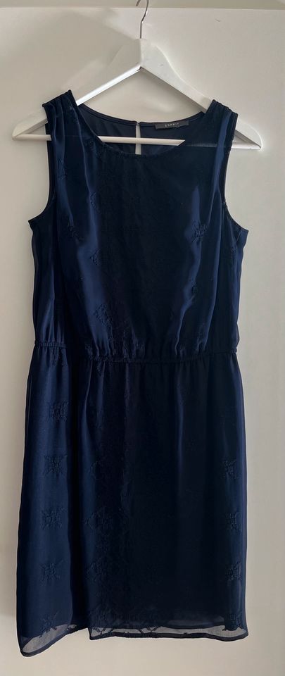 Sommerkleid, dunkelblau von Esprit, ärmellos, Gr. 36 in Herzogenaurach