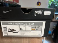 Nike Golfschuh Herren Größe 42 Brandenburg - Kleinmachnow Vorschau