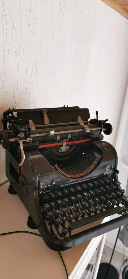 Schreibmaschine Olympia Erfurt Kult Retro Vintage Oldschool in Lengerich